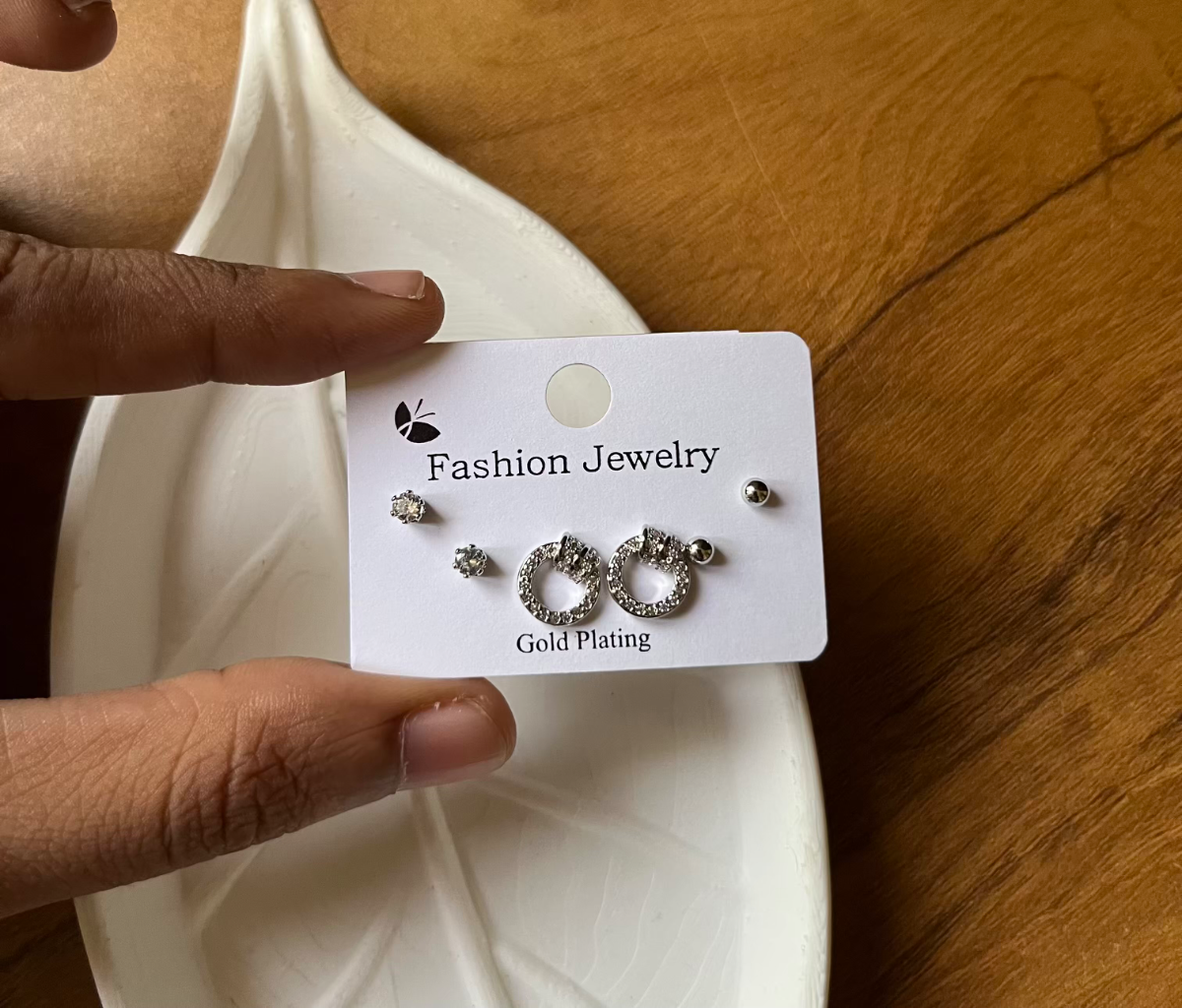 Silver earring set