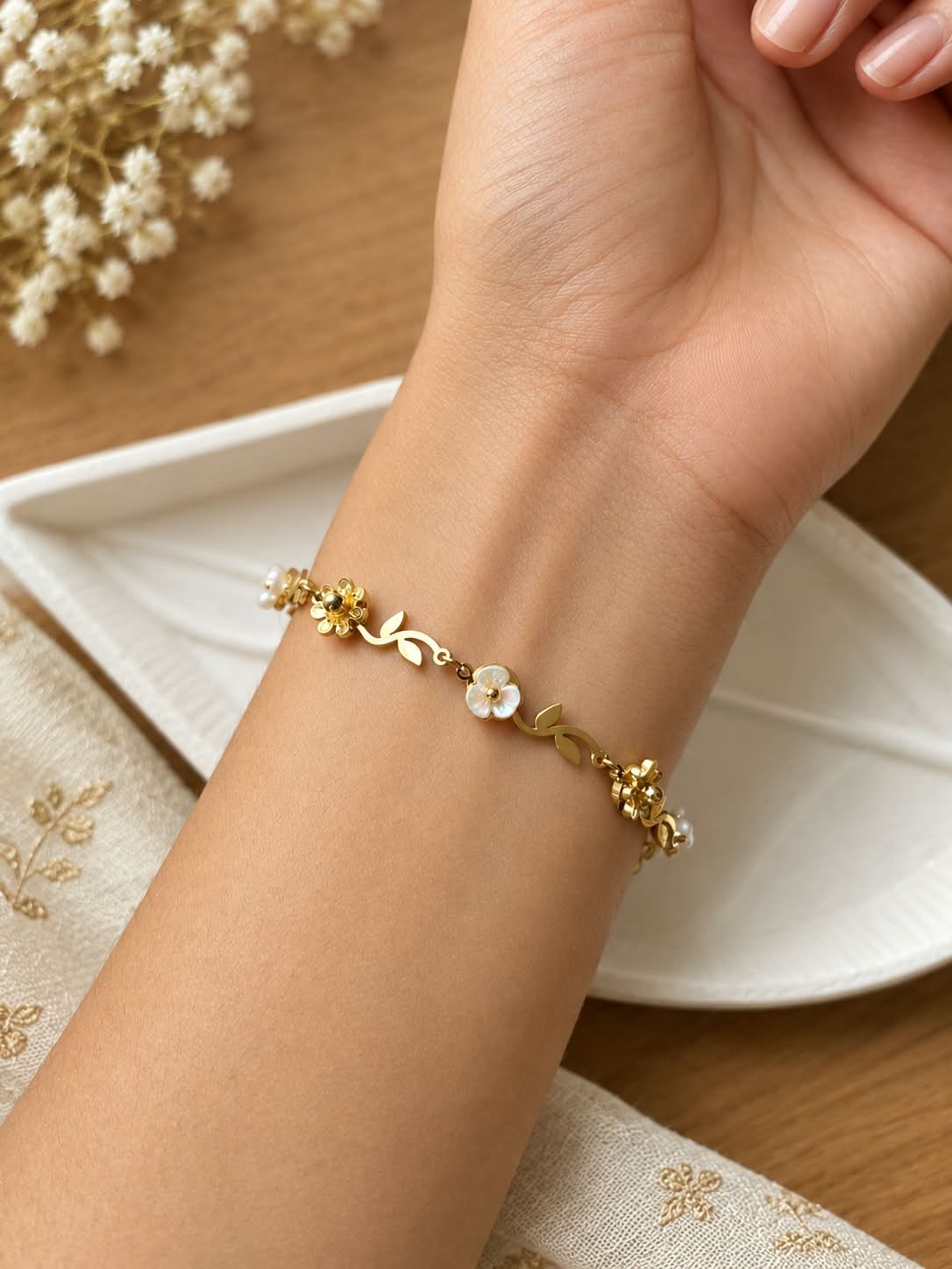 Flora bracelet