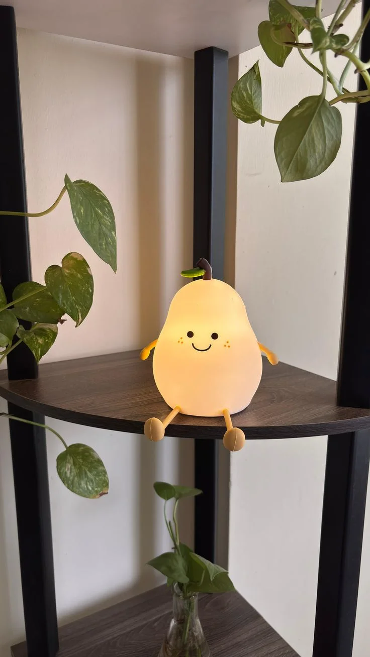 Avacado lamp