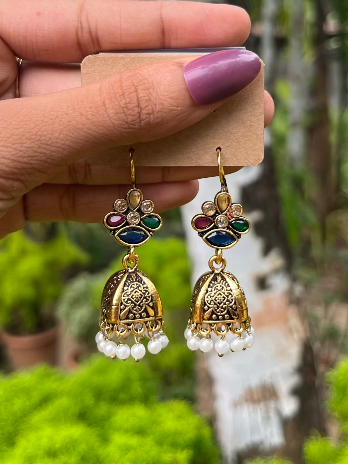 Hamsika jhumka