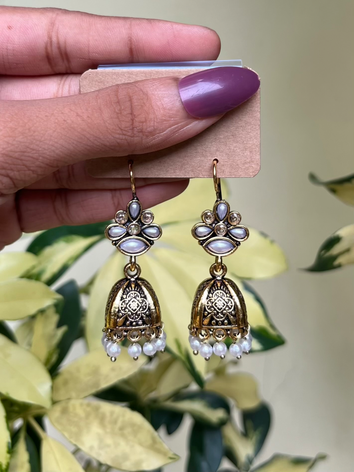 Vidhava jhumka